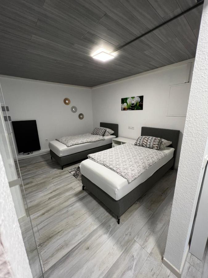 Deniz'S Serviced Apartment. Niederaula Exterior foto